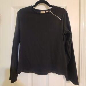 Black long sleeve shirt with zipper detail